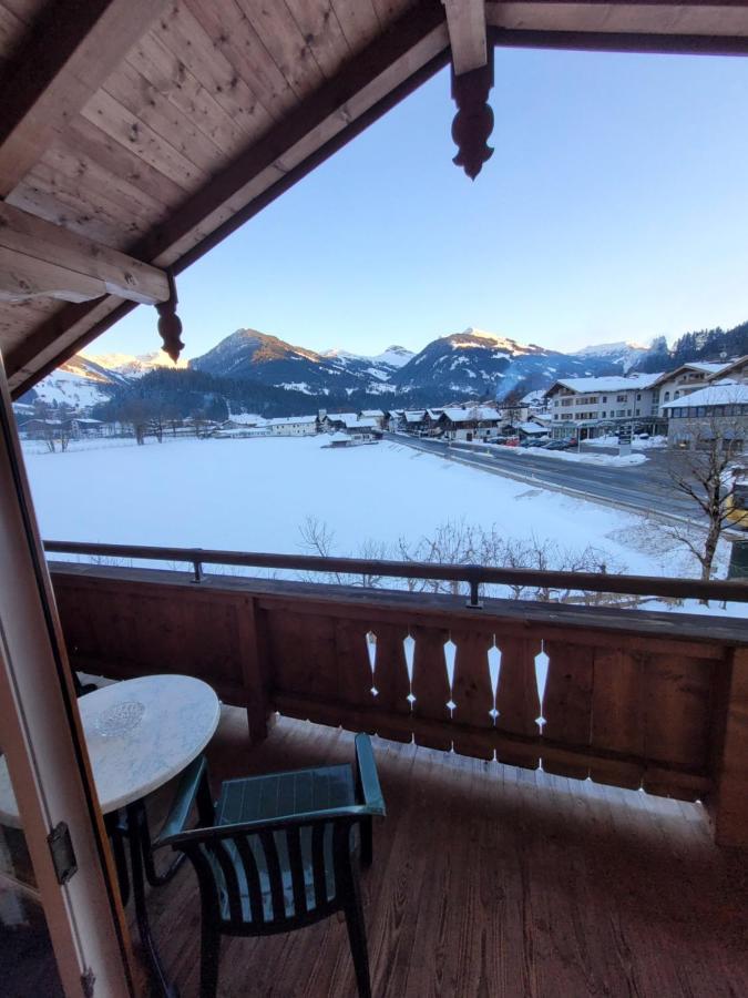 Ferienhotel Alpenhof Aurach bei Kitzbuehel Buitenkant foto