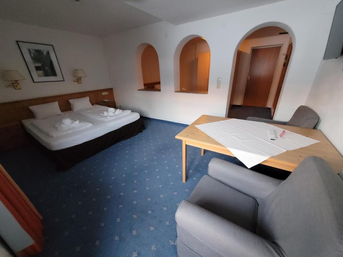 Ferienhotel Alpenhof Aurach bei Kitzbuehel Buitenkant foto